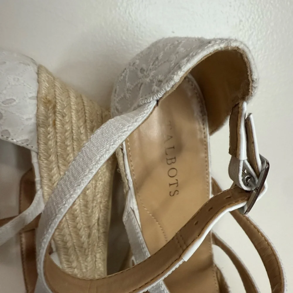 Talbots White Espadrille Wedge Sandals with Ankle Strap in size 9
